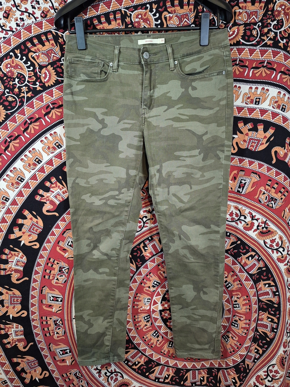 Levi's 711 Womens Mid-Rise Skinny Jeans Army Green Camouflage